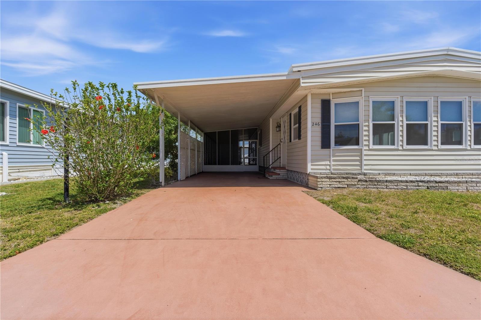 Image 32 of 46 For 808 53rd Avenue E 246