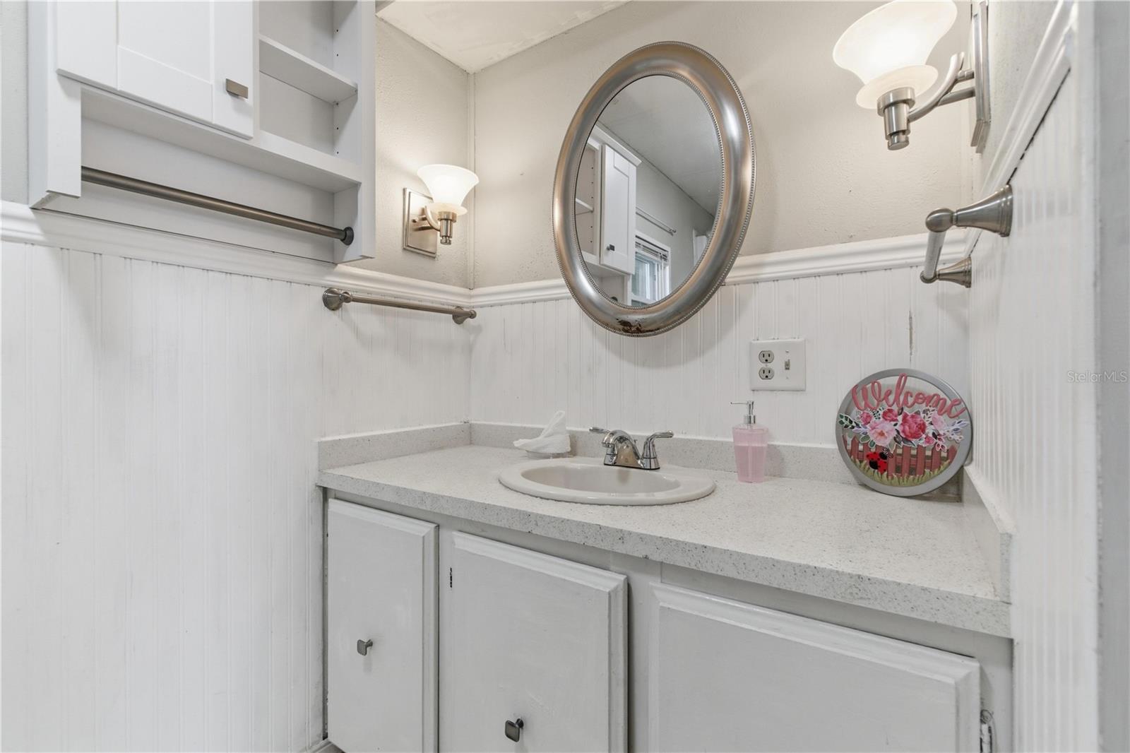 Image 9 of 46 For 808 53rd Avenue E 246