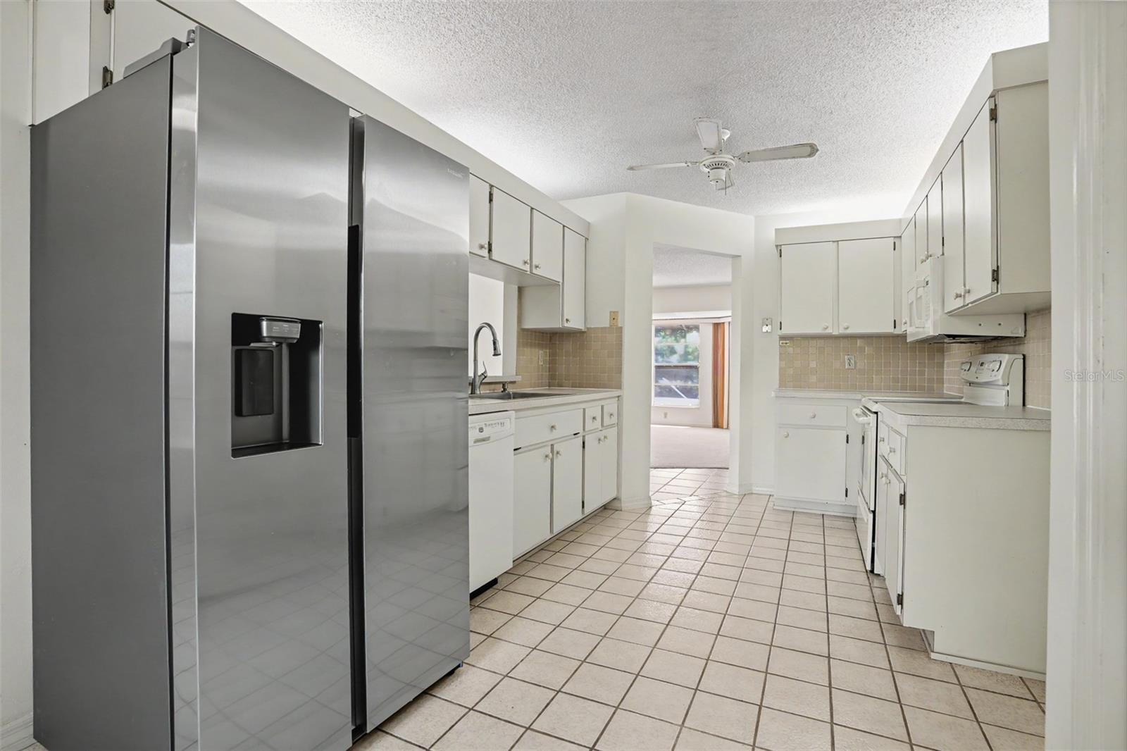 Image 10 of 38 For 7612 High Pines Court