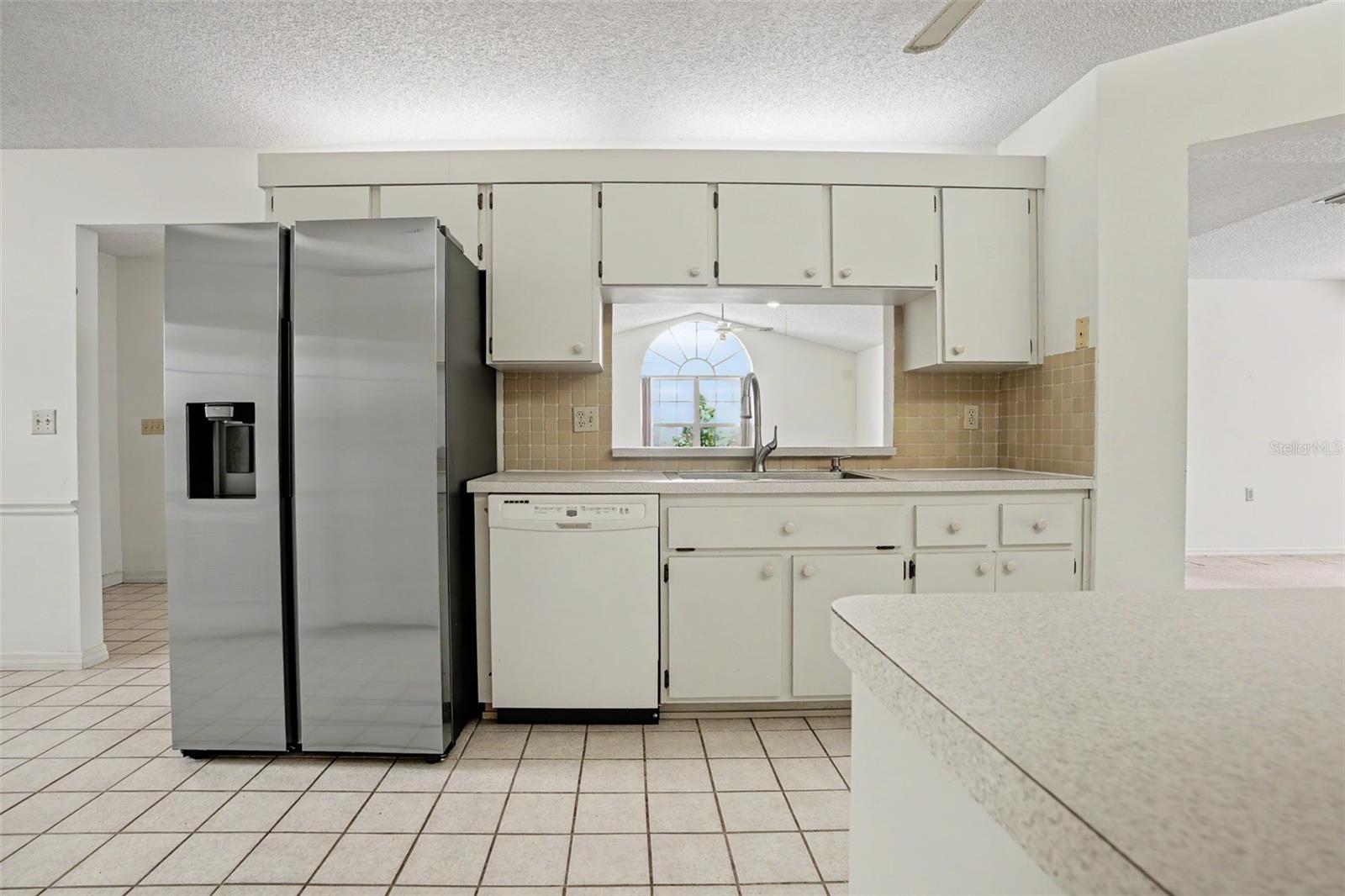 Image 11 of 38 For 7612 High Pines Court