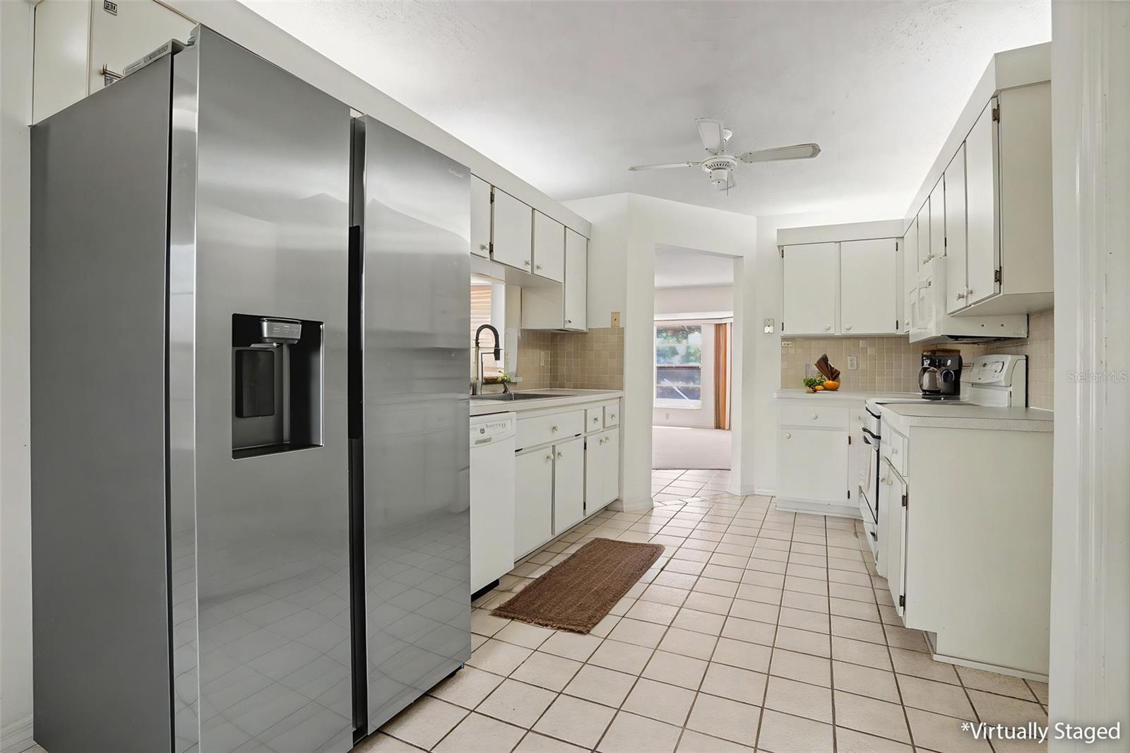 Image 12 of 38 For 7612 High Pines Court