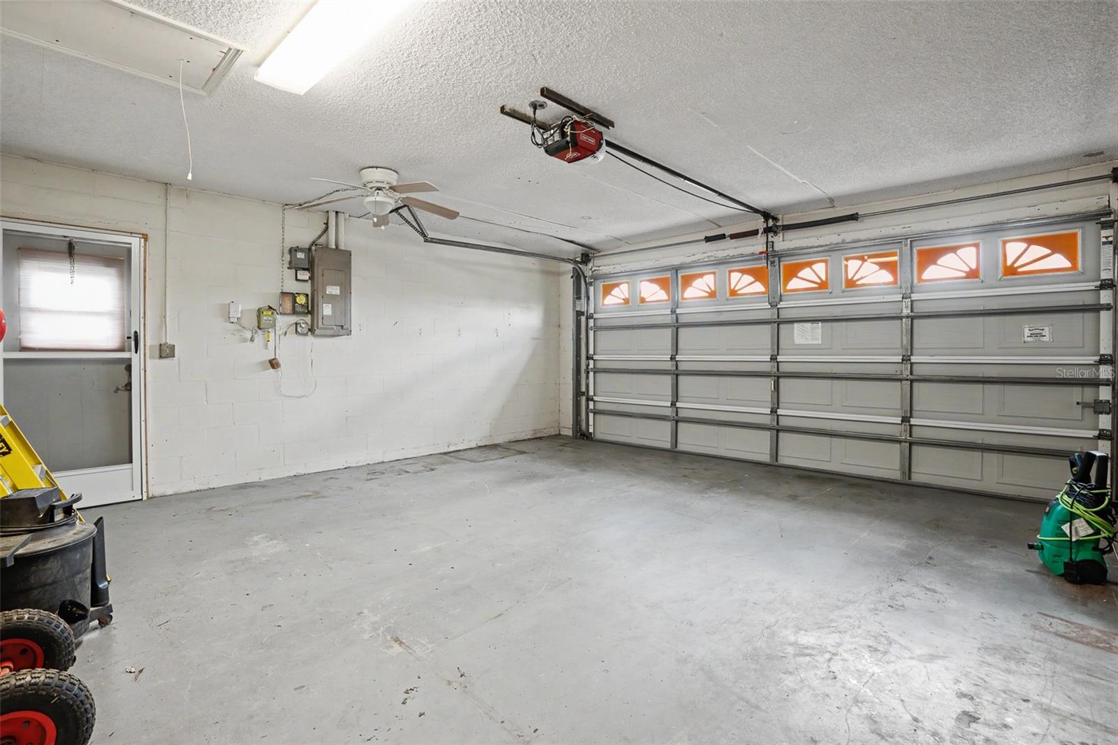 Image 32 of 38 For 7612 High Pines Court