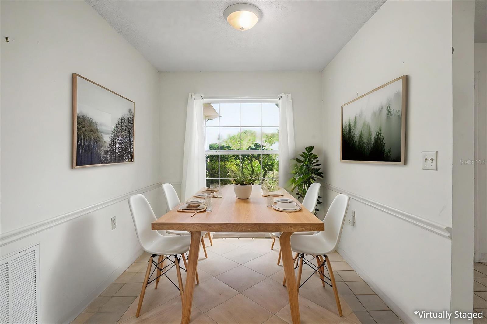 Image 9 of 38 For 7612 High Pines Court