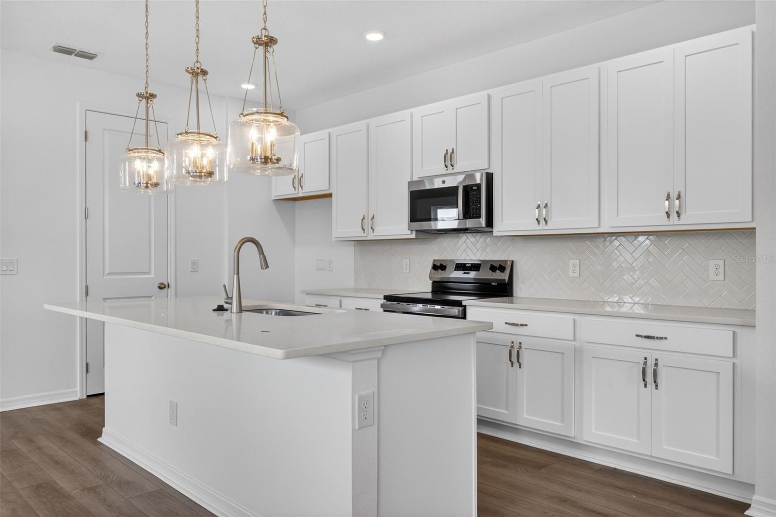 Image 11 of 37 For 5777 Haystack Drive