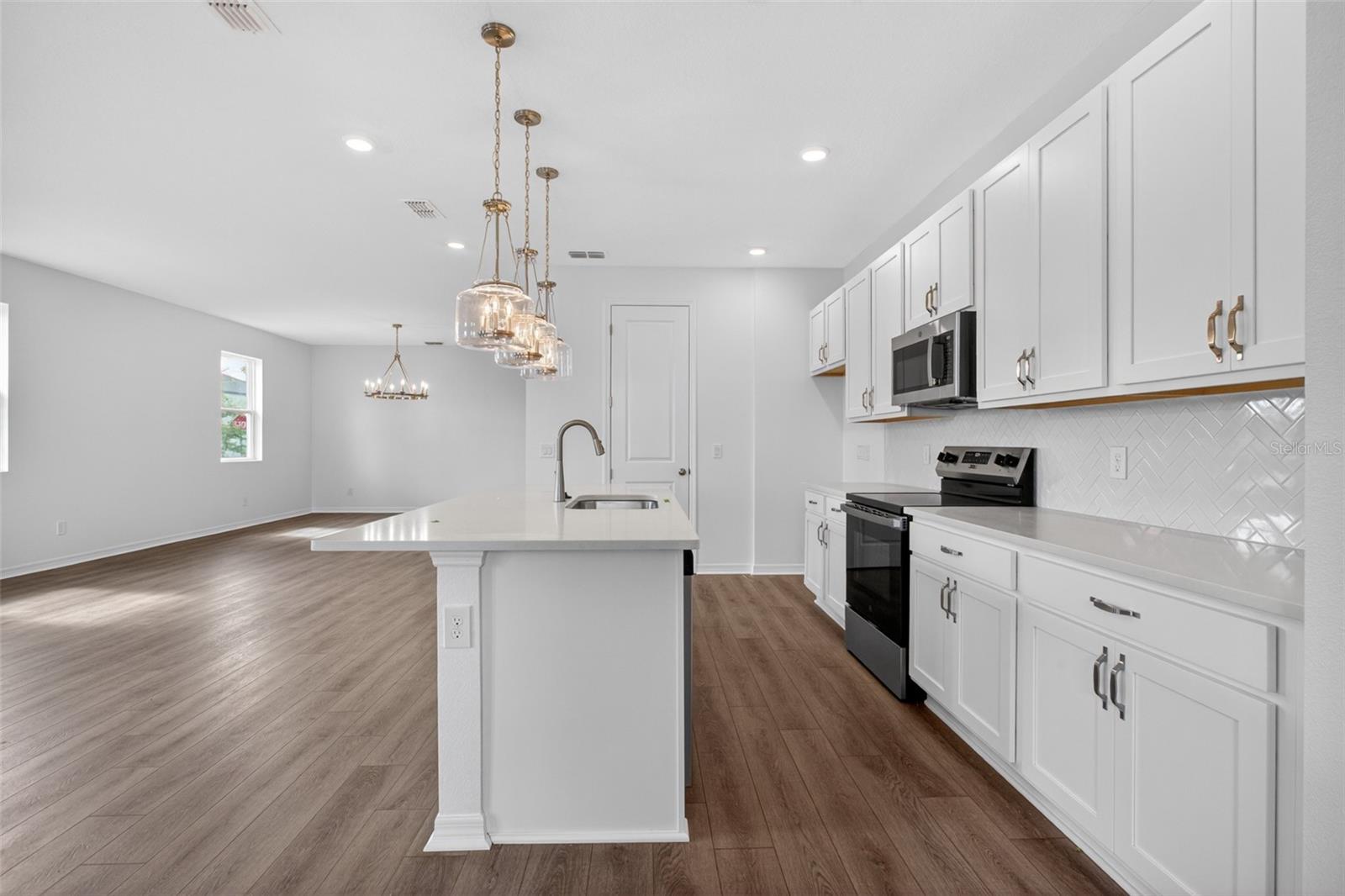 Image 13 of 37 For 5777 Haystack Drive