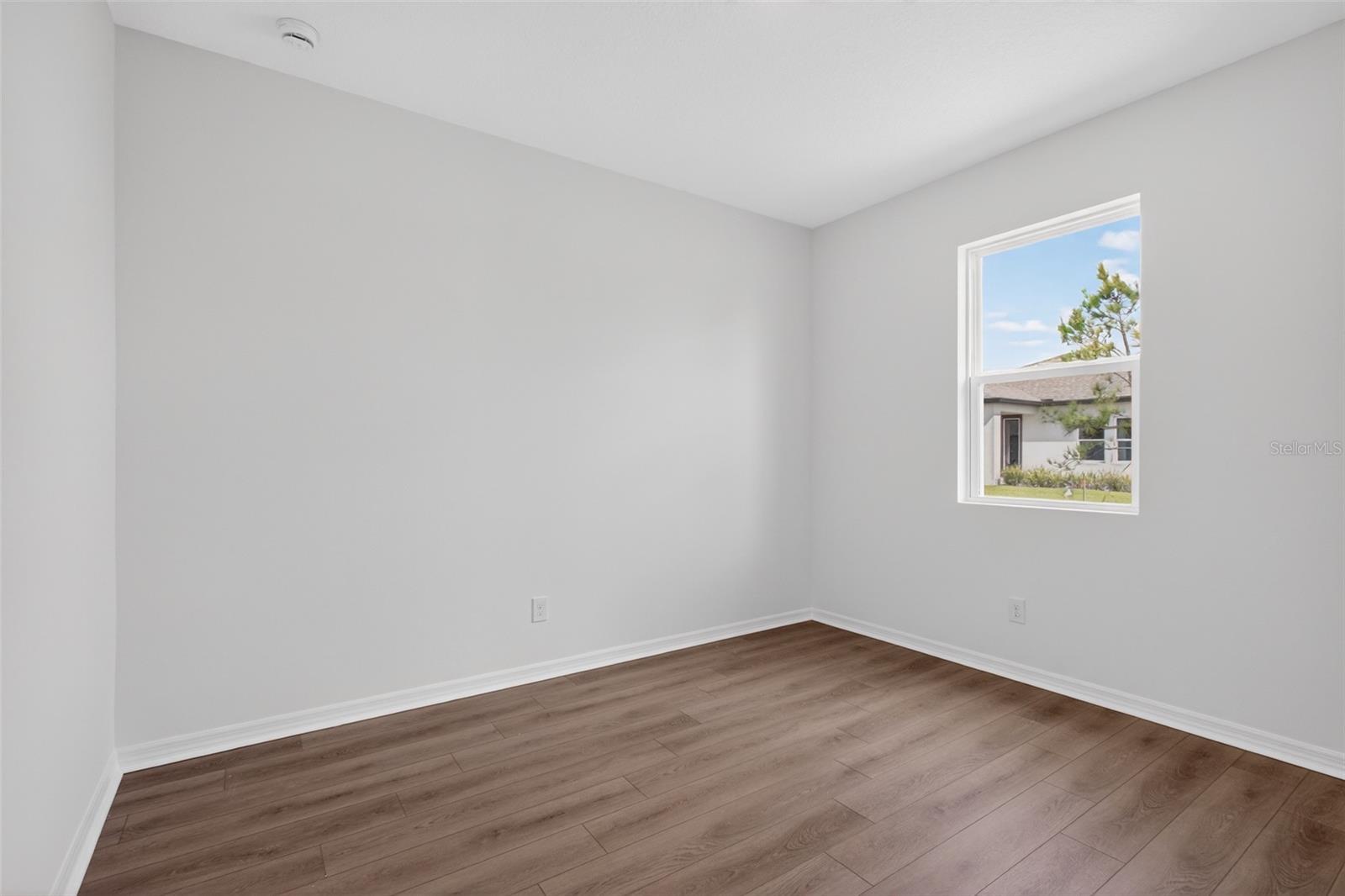 Image 17 of 37 For 5777 Haystack Drive