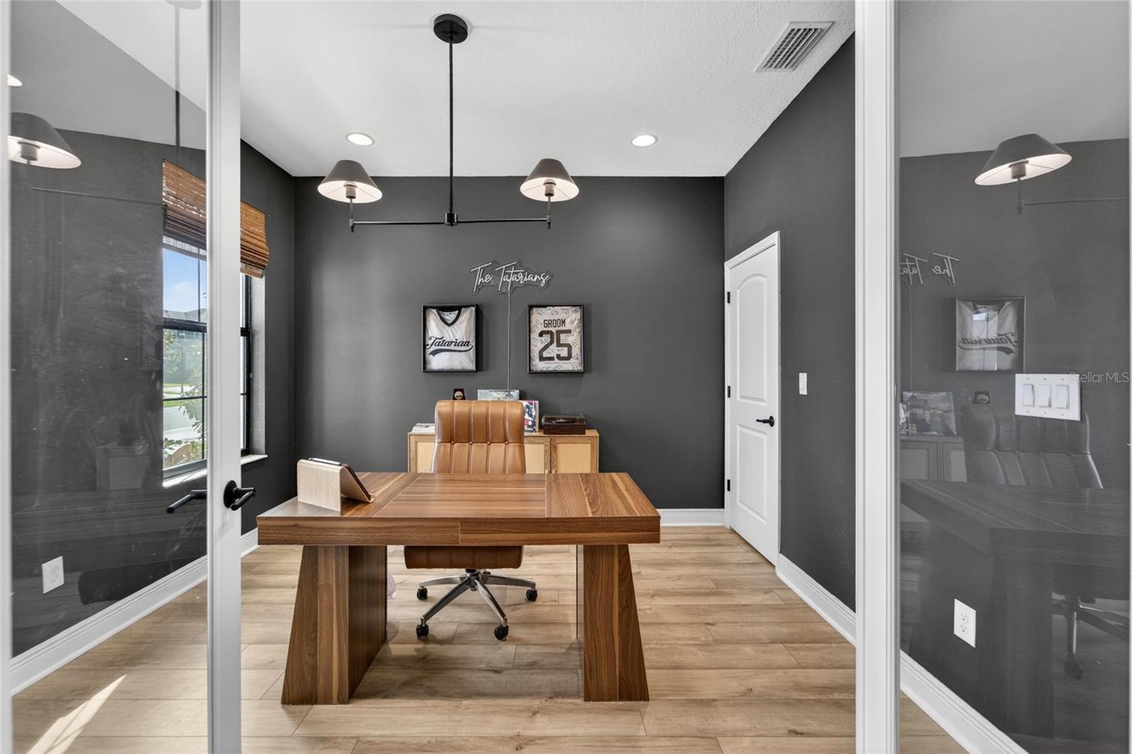 Image 13 of 76 For 7121 Estero Court