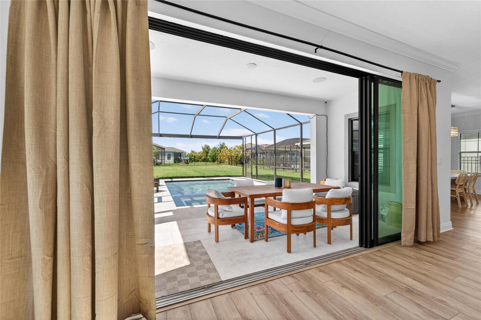 Image 6 of 76 For 7121 Estero Court