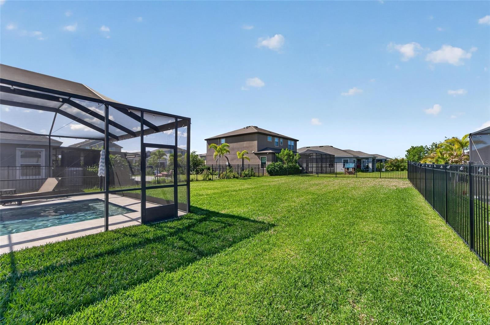 Image 8 of 76 For 7121 Estero Court