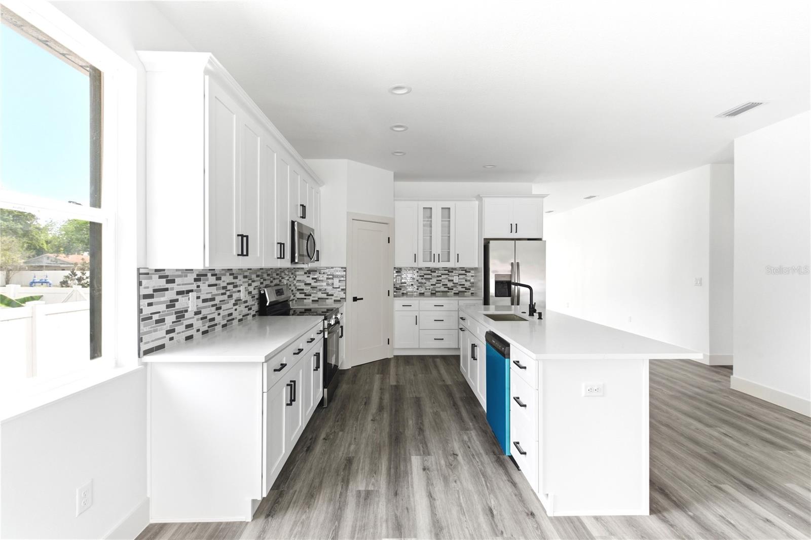 Image 14 of 42 For 2601 70th Street