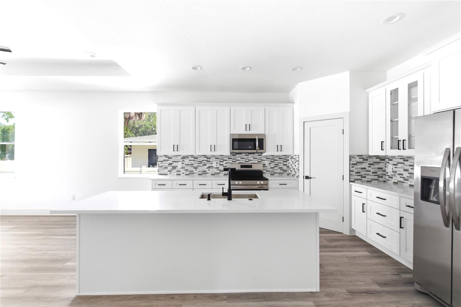 Image 15 of 42 For 2601 70th Street