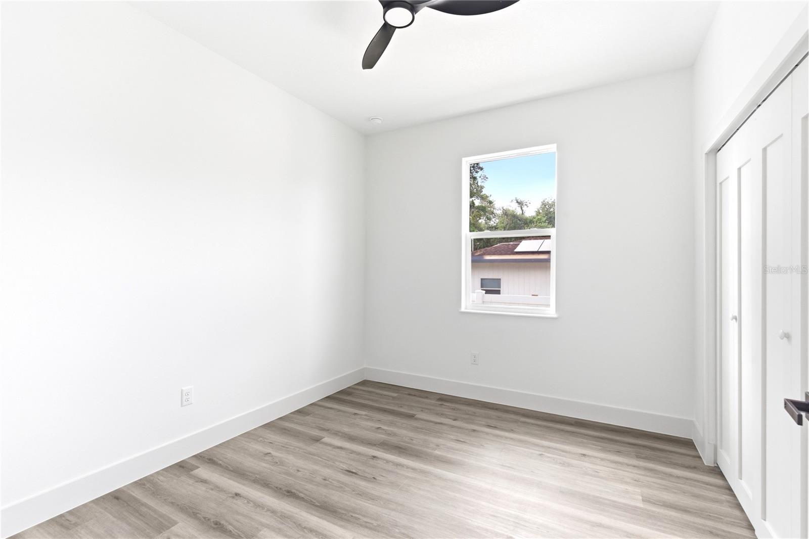 Image 27 of 42 For 2601 70th Street