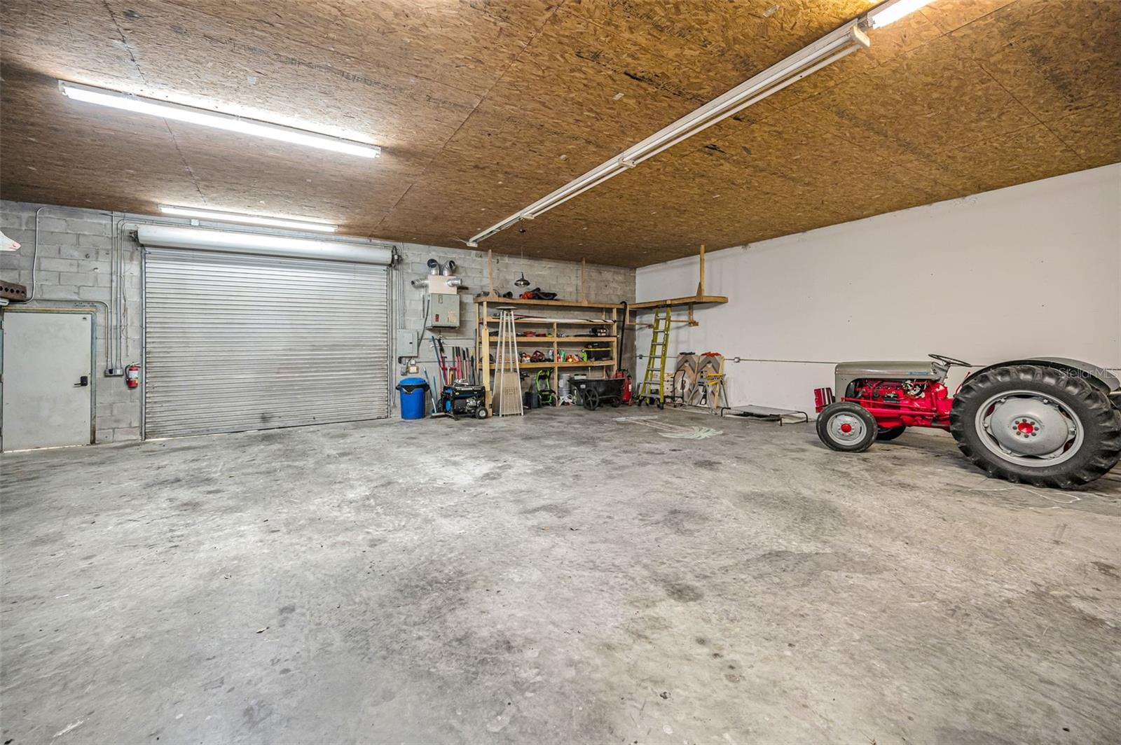 Image 39 of 66 For 4130 Racers Way