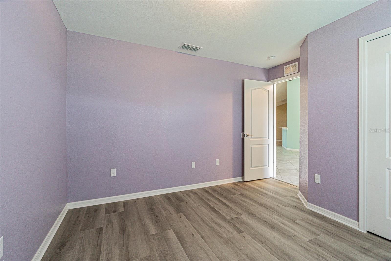 Image 17 of 30 For 1311 Evergreen Park Circle