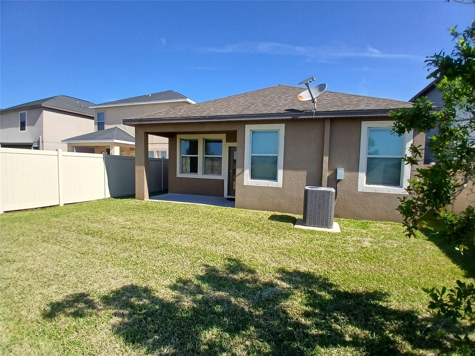 Image 3 of 25 For 10143 Newminster Loop