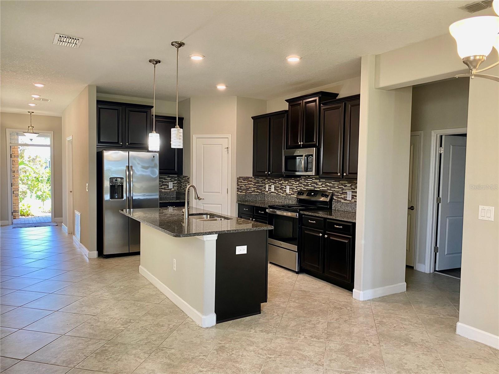 Image 4 of 25 For 10143 Newminster Loop