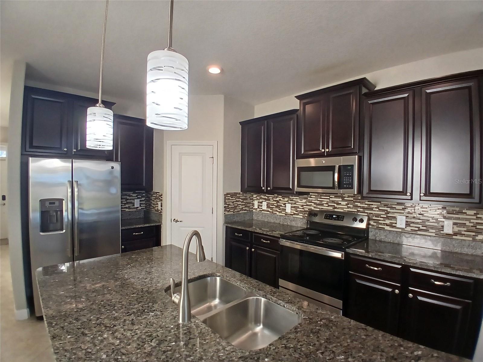 Image 5 of 25 For 10143 Newminster Loop