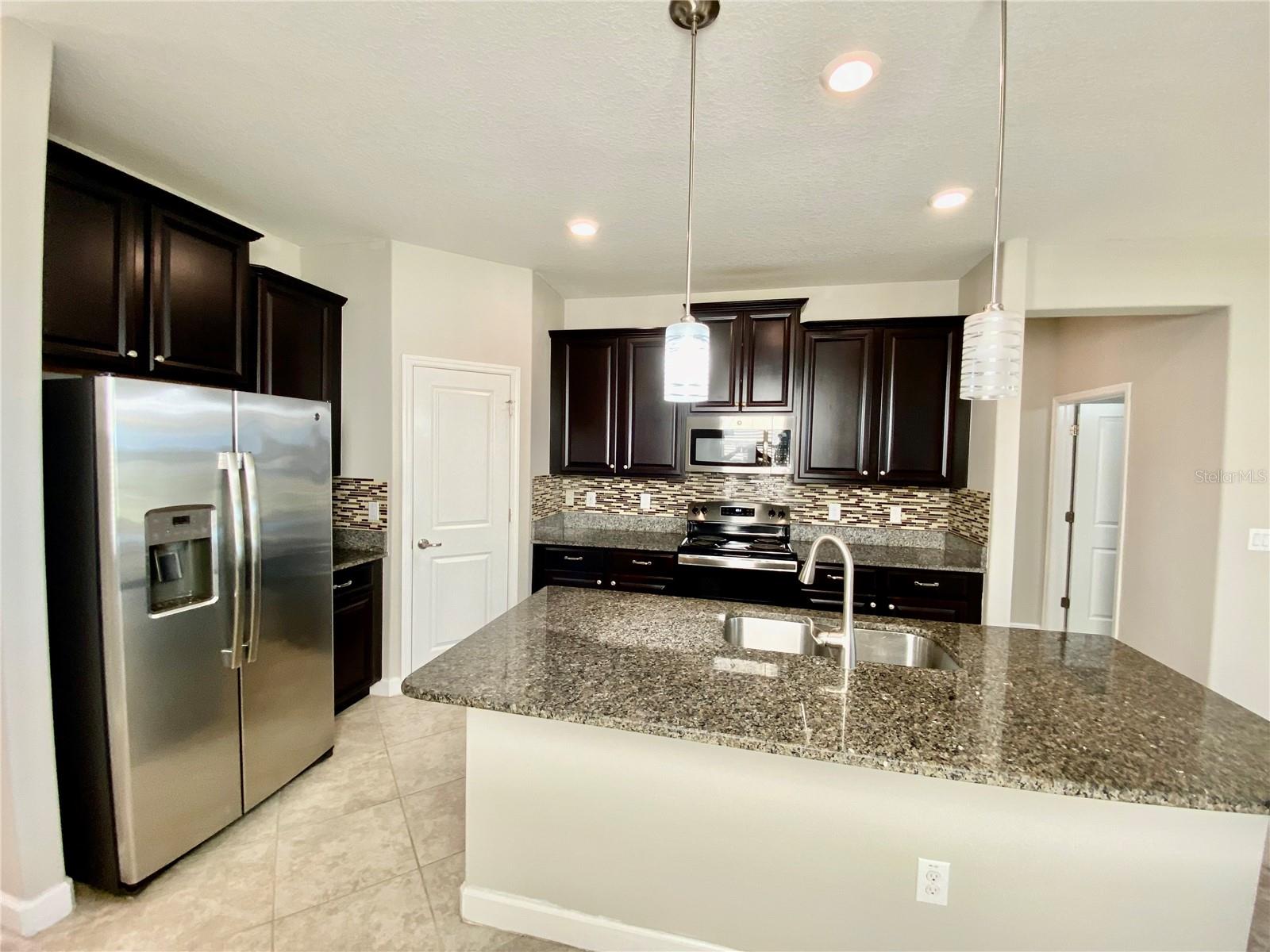 Image 7 of 25 For 10143 Newminster Loop