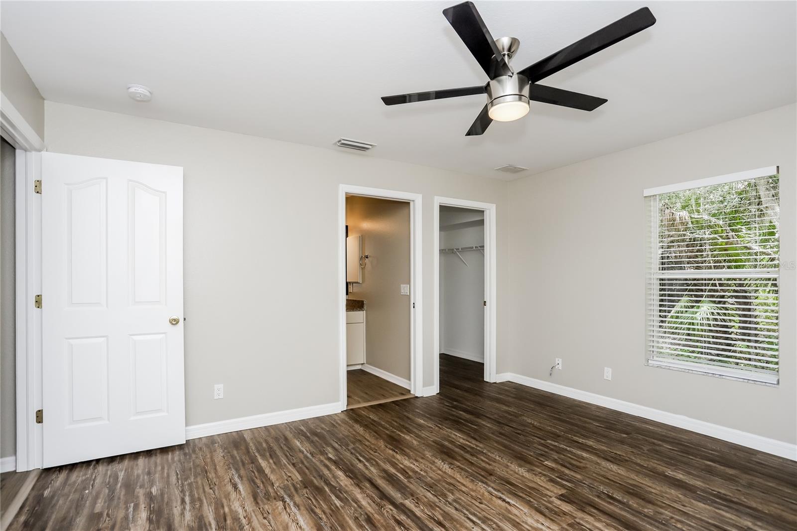 Image 12 of 15 For 2550 Comet Lane