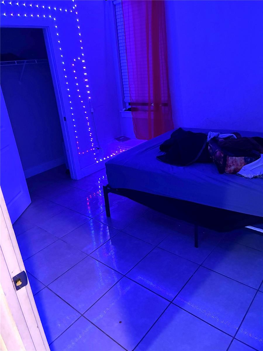 Image 10 of 16 For 305 Elderberry Court