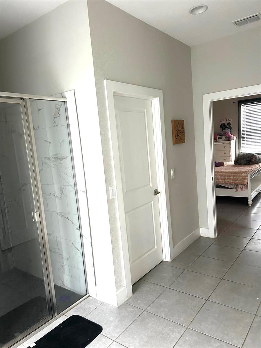 Image 15 of 16 For 305 Elderberry Court