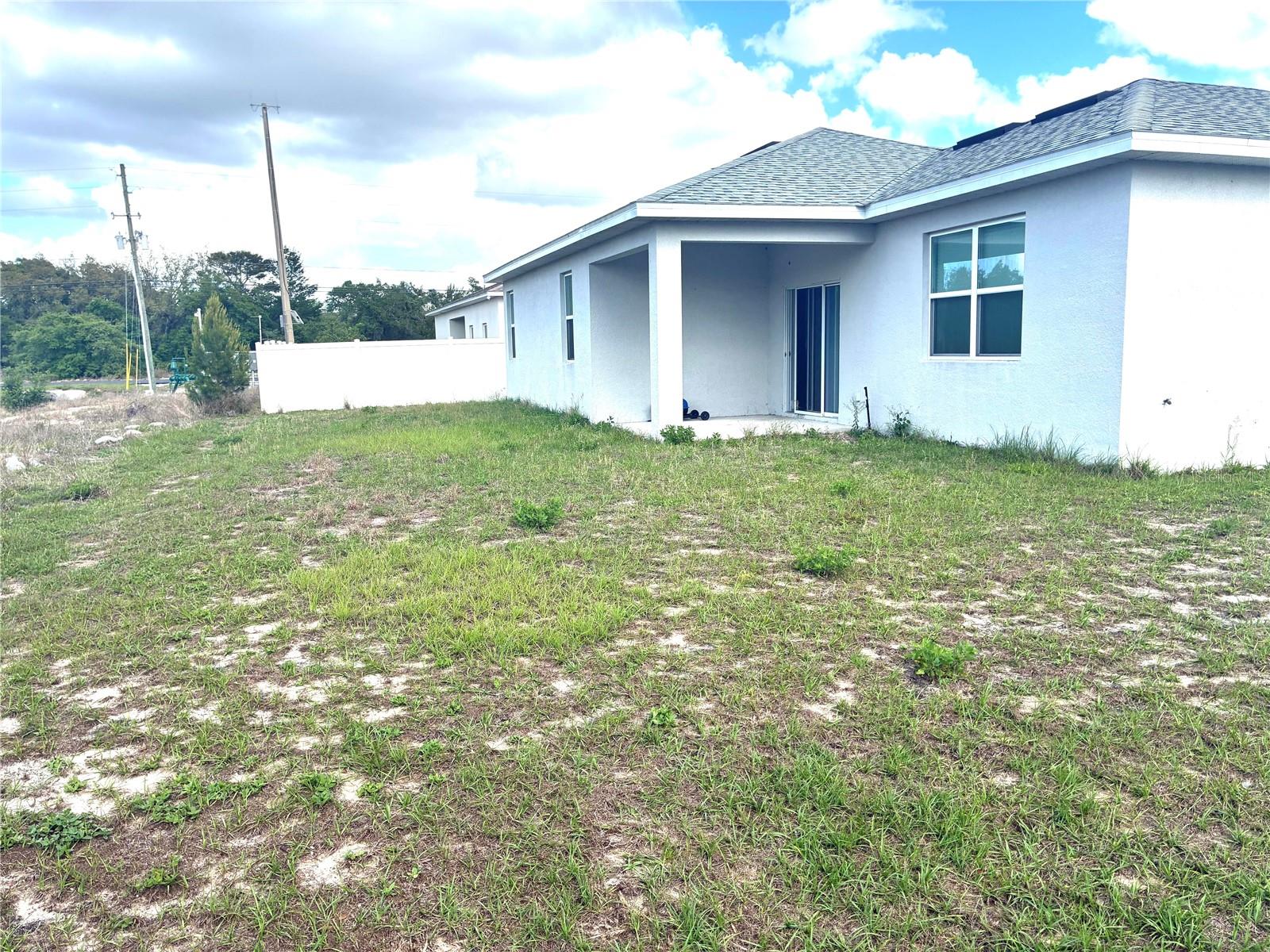 Image 5 of 16 For 305 Elderberry Court