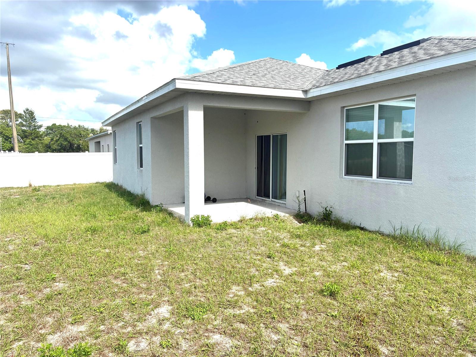 Image 6 of 16 For 305 Elderberry Court