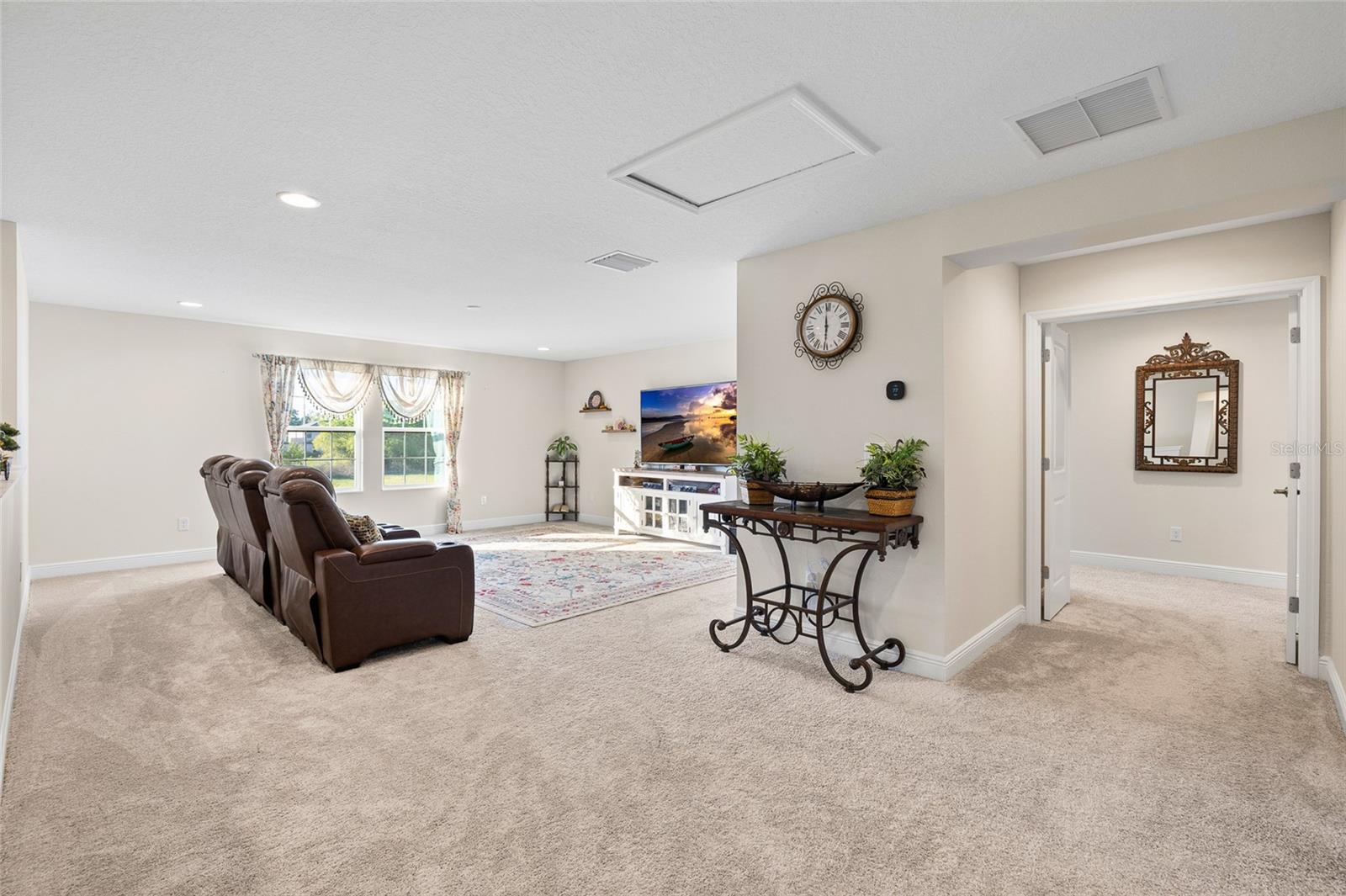 Image 18 of 50 For 12970 Steed Trace Loop