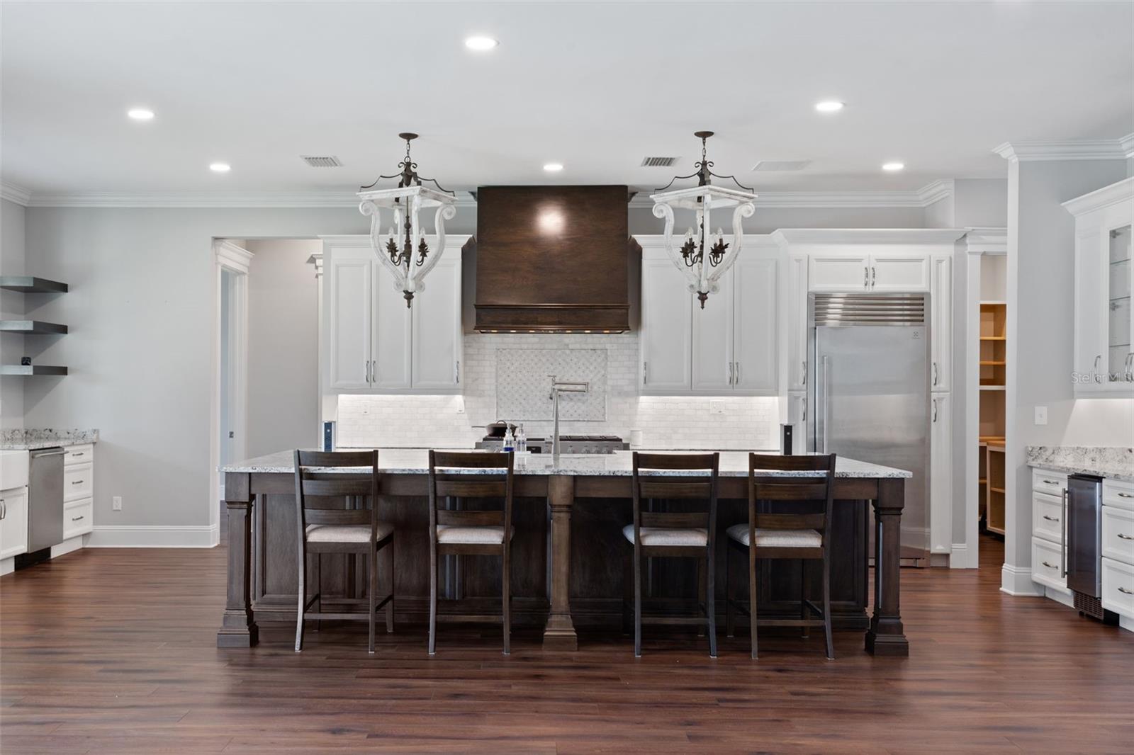 Image 12 of 43 For 3321 Kingsway Road