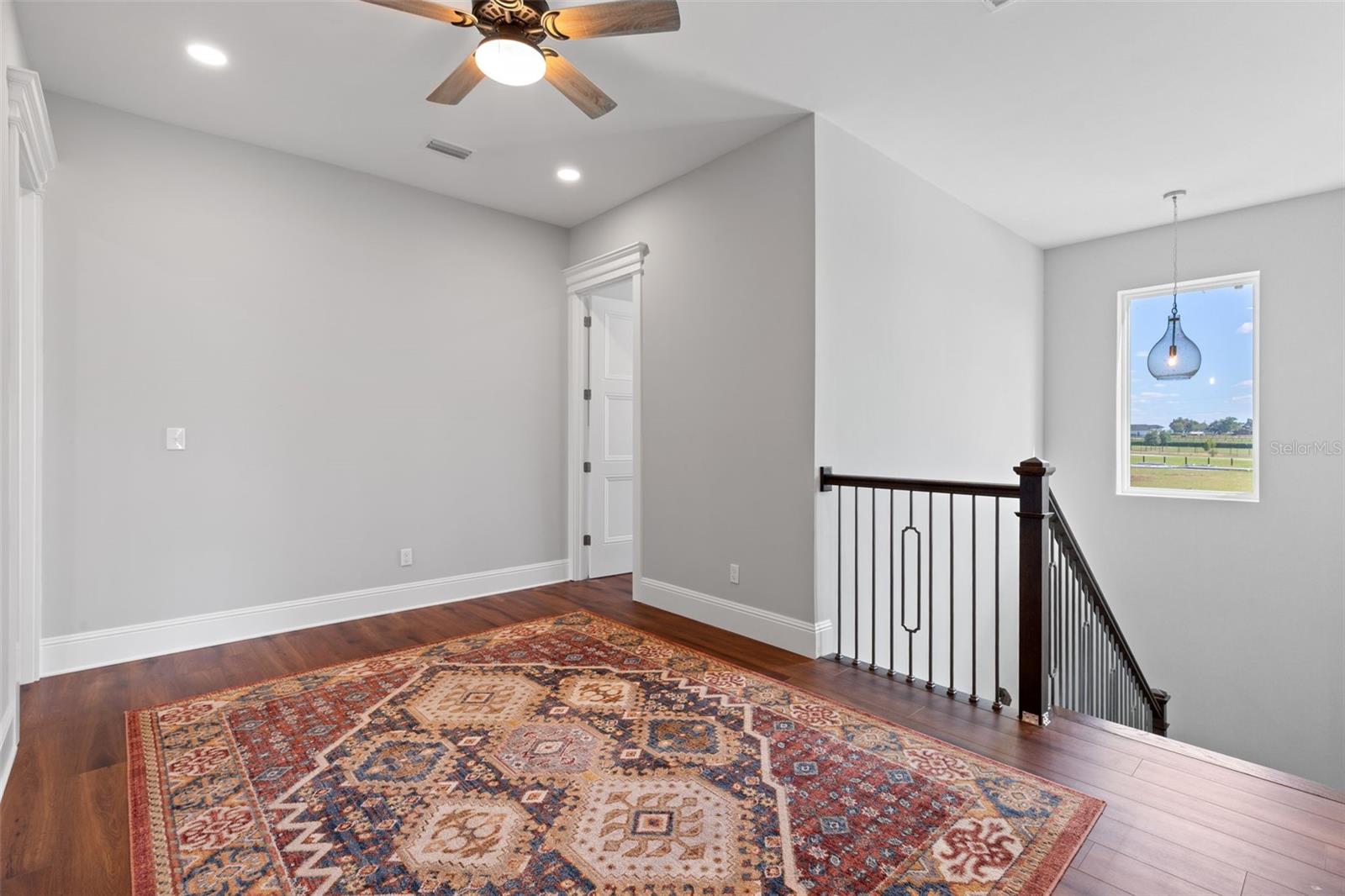 Image 19 of 43 For 3321 Kingsway Road