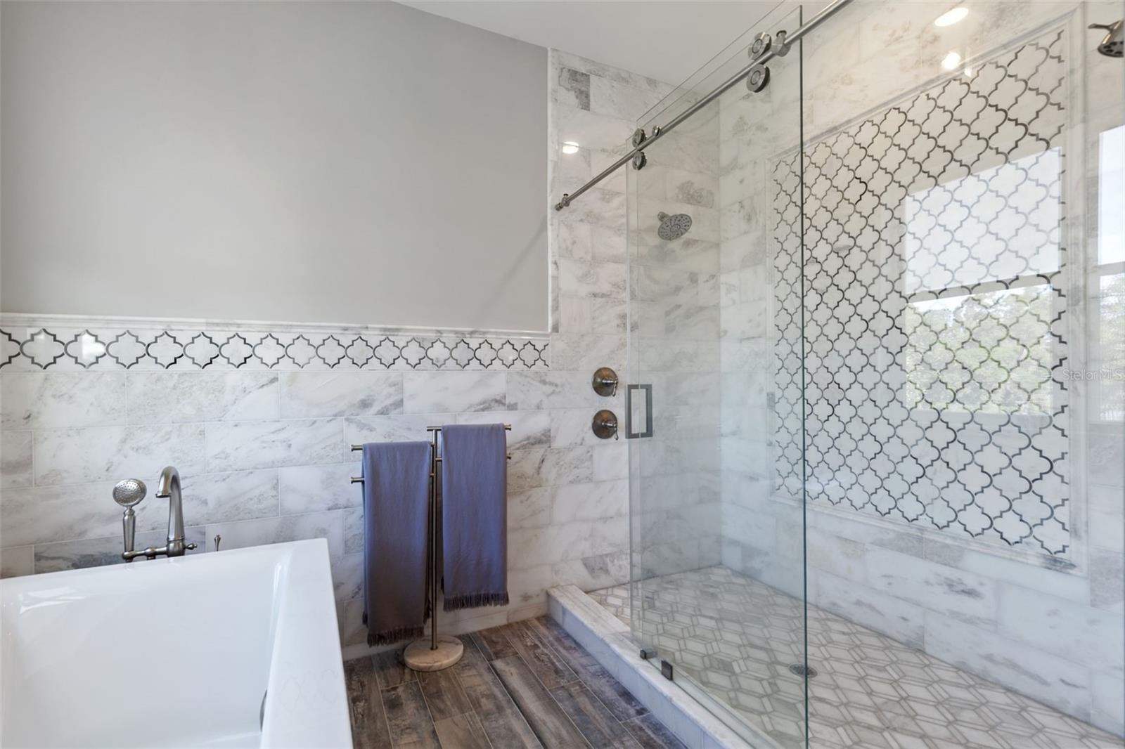 Image 23 of 43 For 3321 Kingsway Road