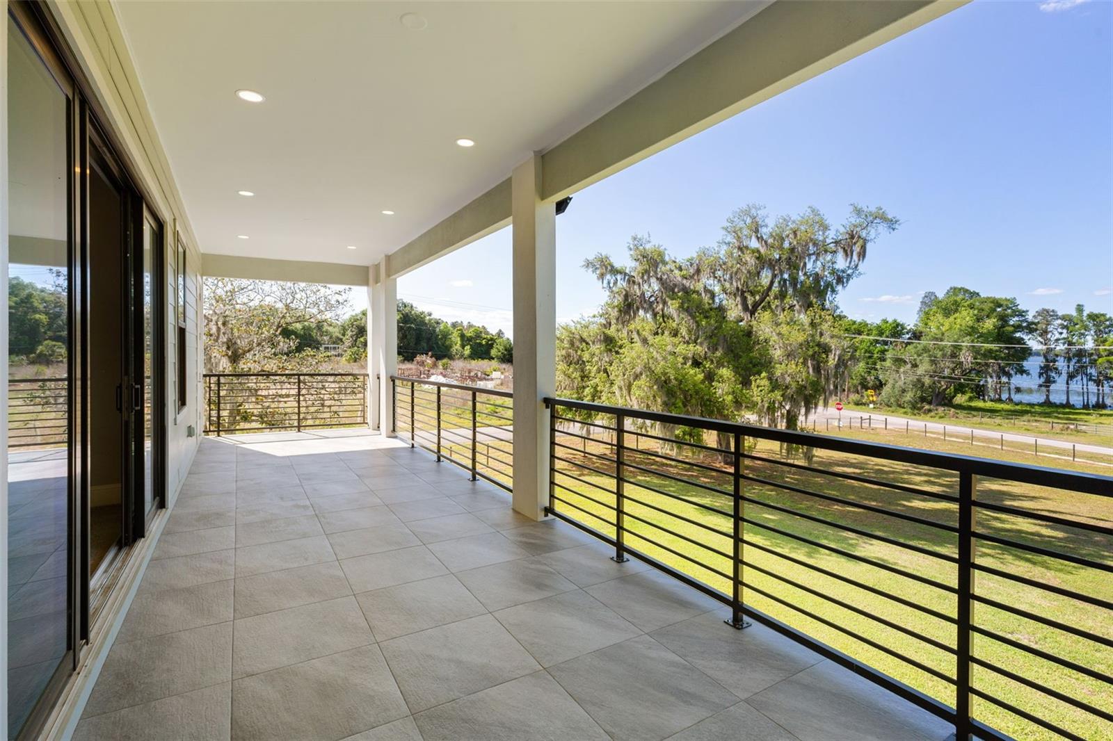 Image 29 of 43 For 3321 Kingsway Road