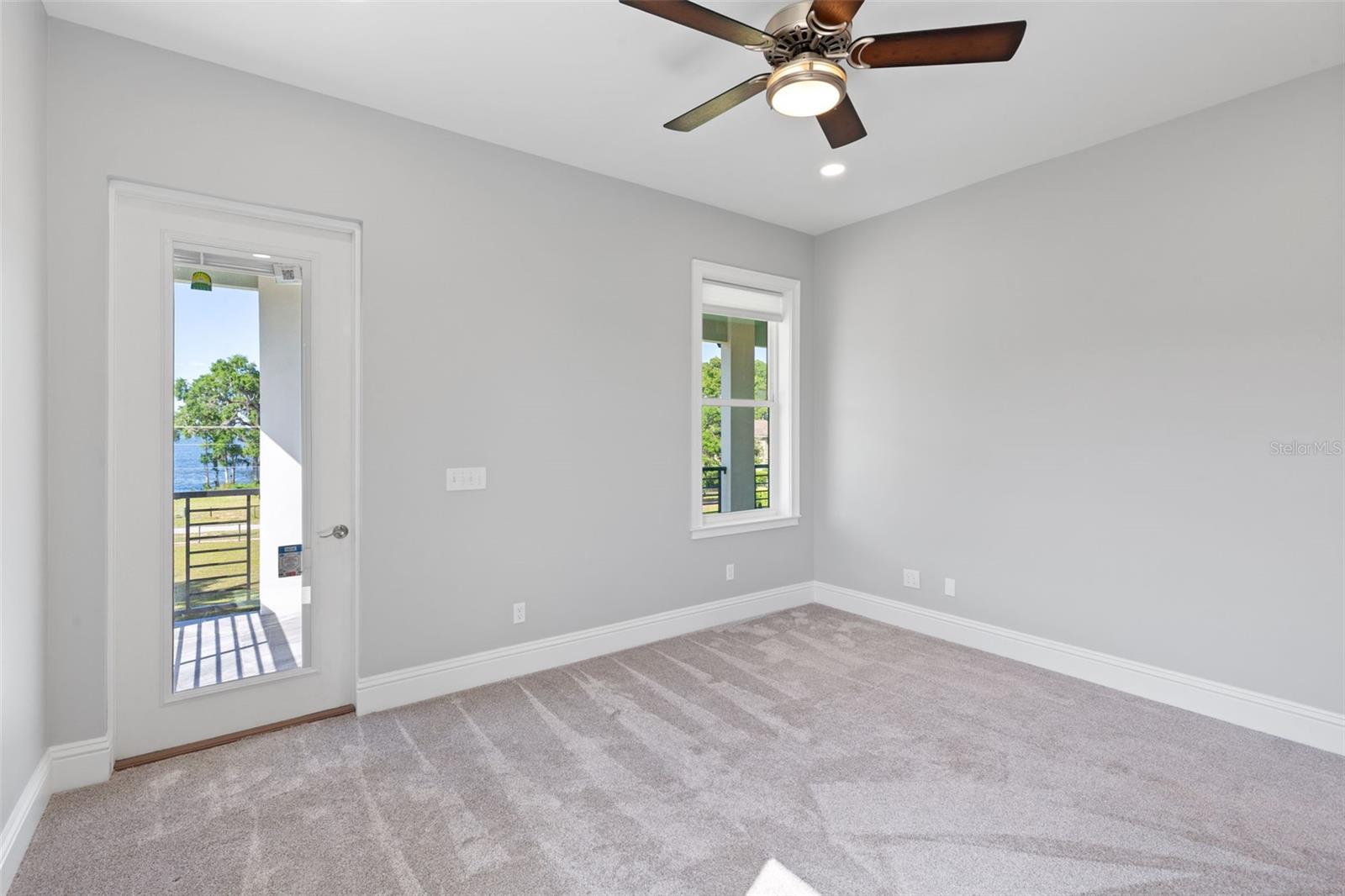 Image 32 of 43 For 3321 Kingsway Road