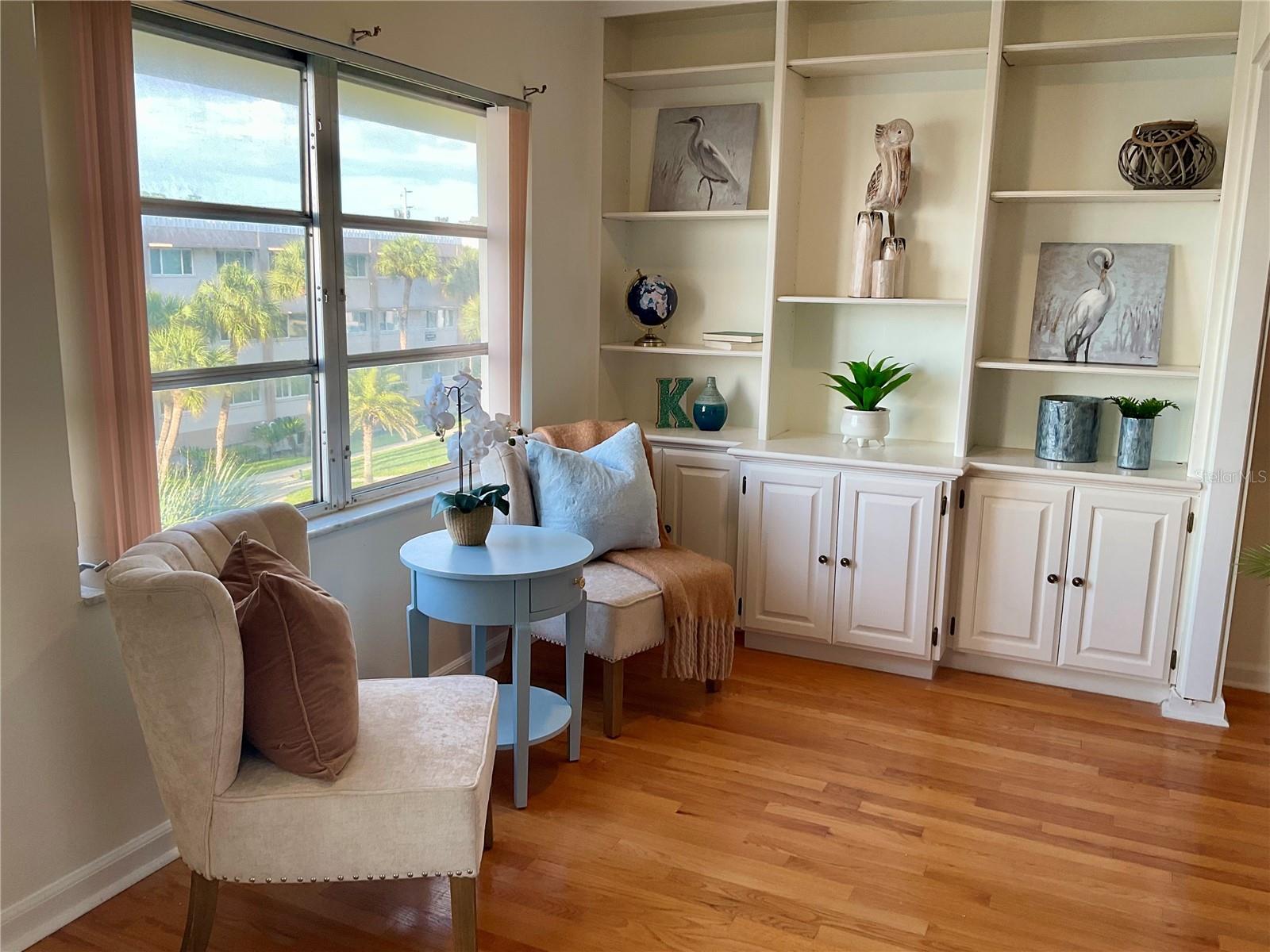 Image 10 of 24 For 100 Bluff View Drive 308a