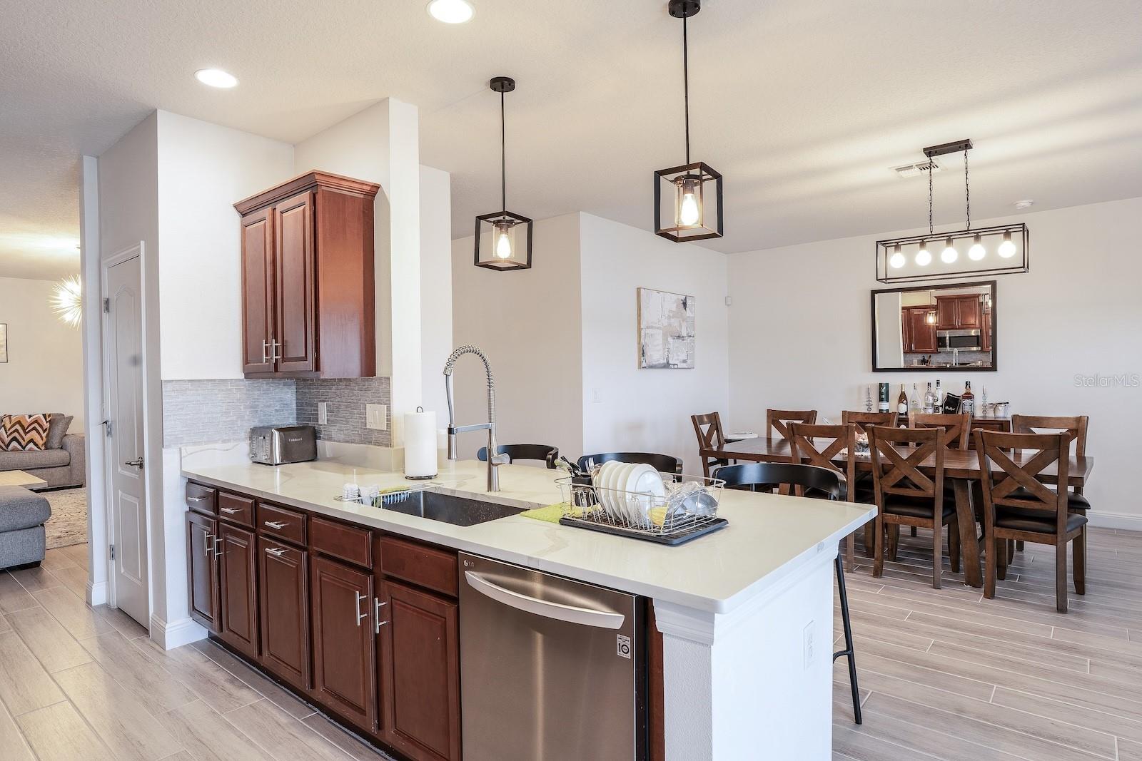 Image 11 of 56 For 8610 Turnstone Shore Lane