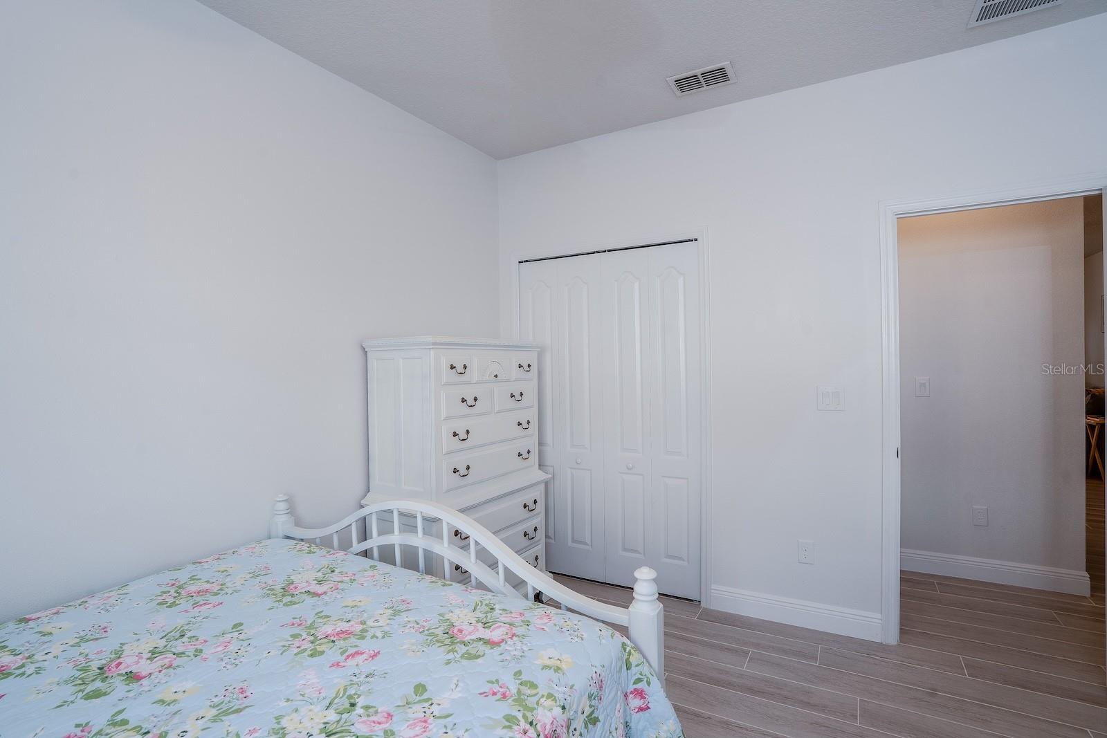 Image 42 of 56 For 8610 Turnstone Shore Lane