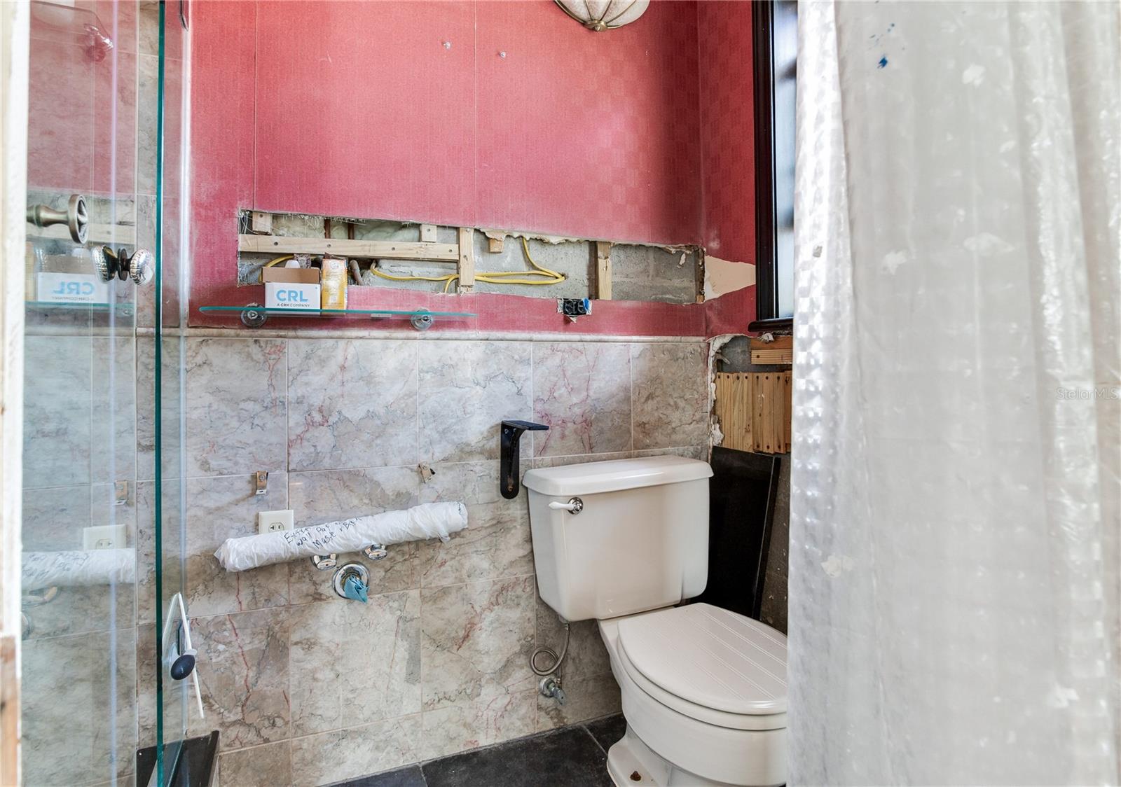 Image 32 of 50 For 16107 Gulf Boulevard