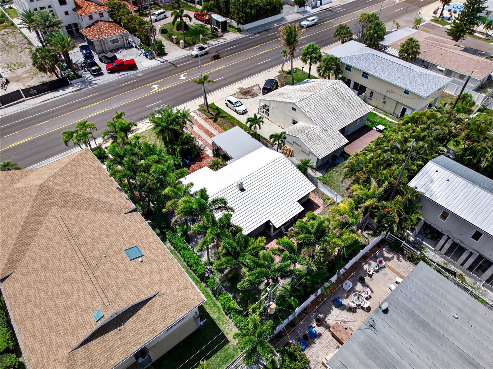 Image 45 of 50 For 16107 Gulf Boulevard