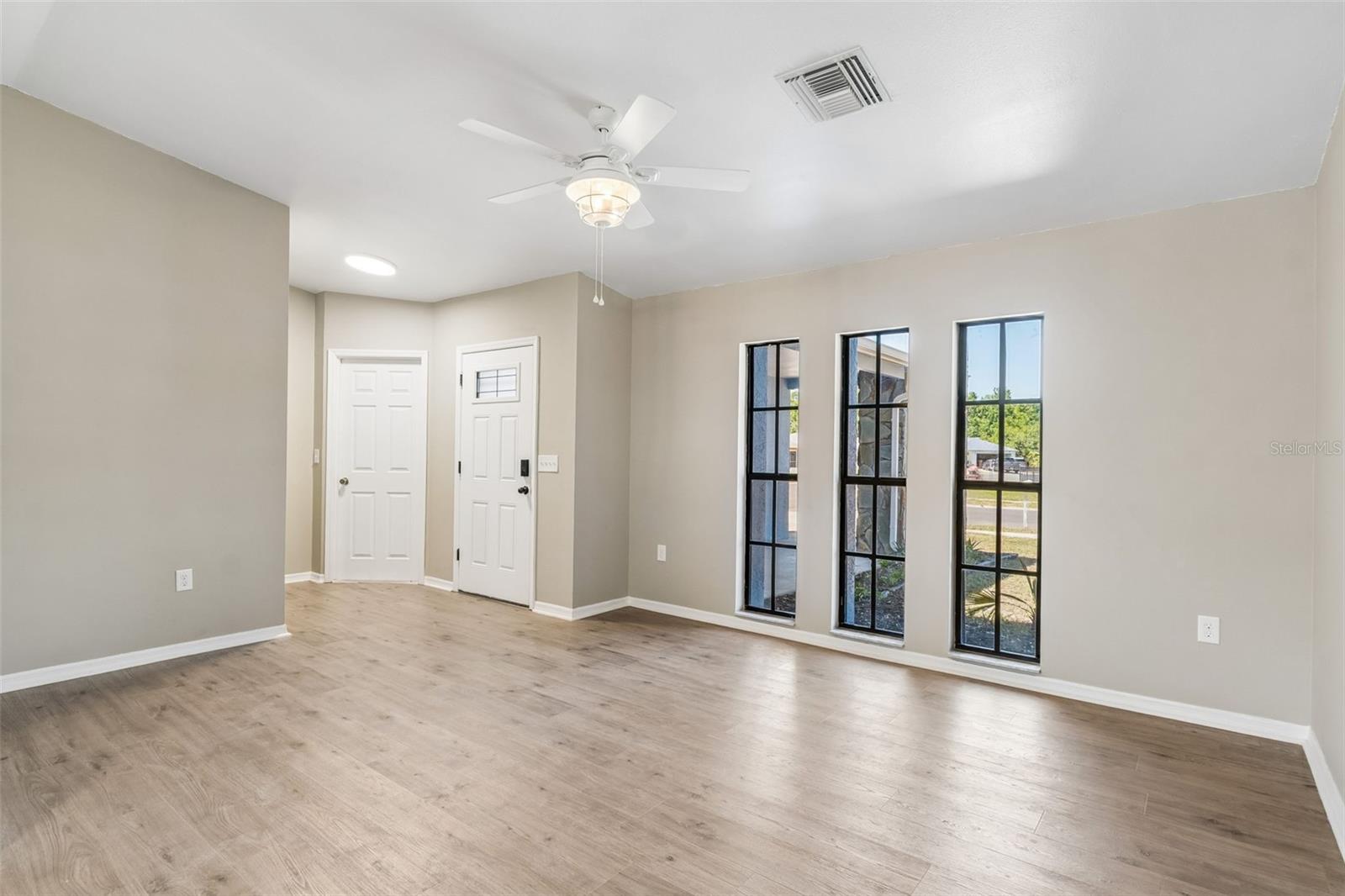 Image 13 of 56 For 8052 Gabriel Drive