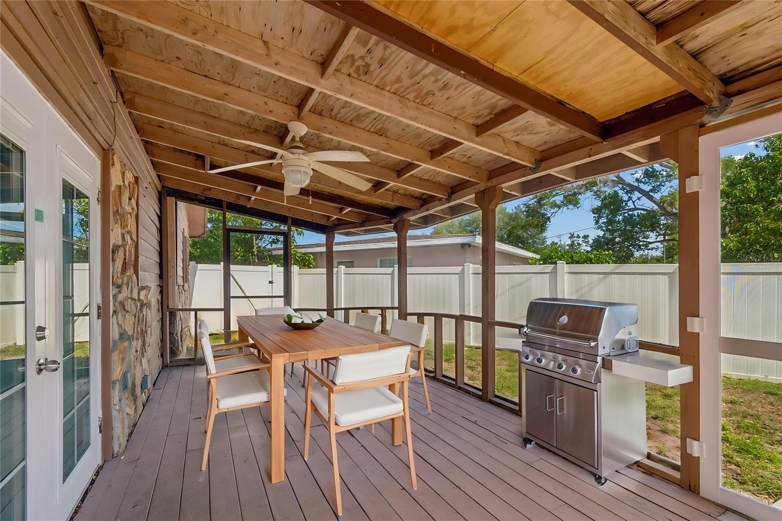 Image 17 of 19 For 1716 Madrid Drive