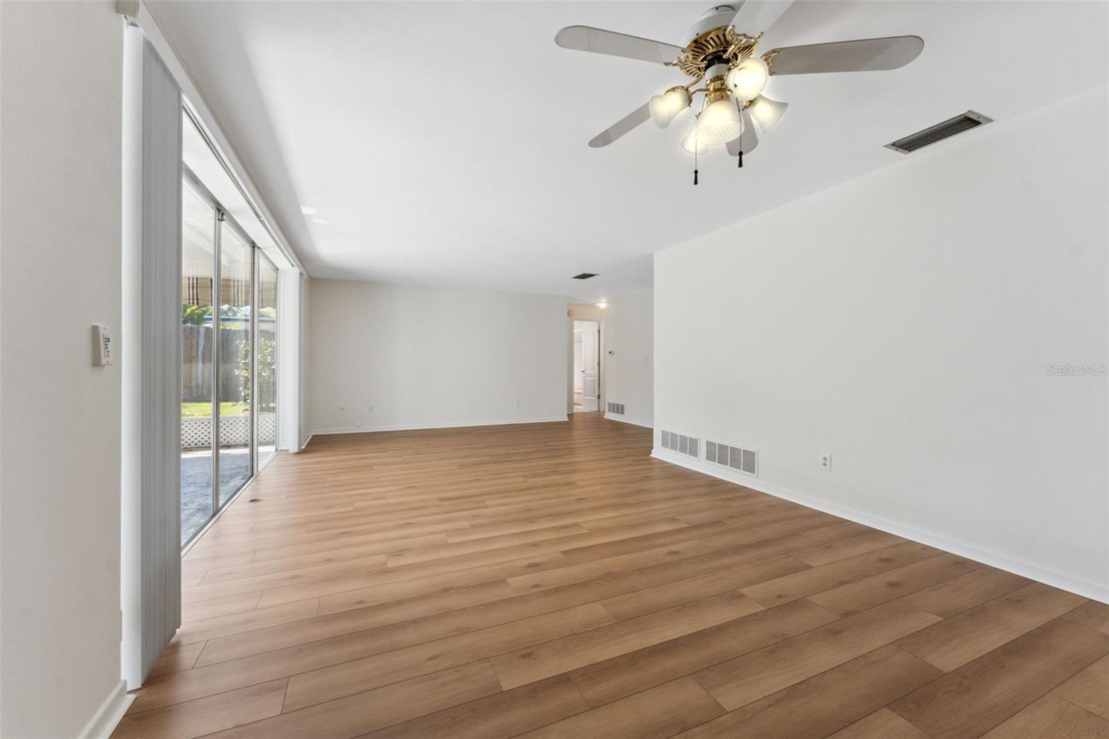 Image 11 of 42 For 1531 Picardy Circle