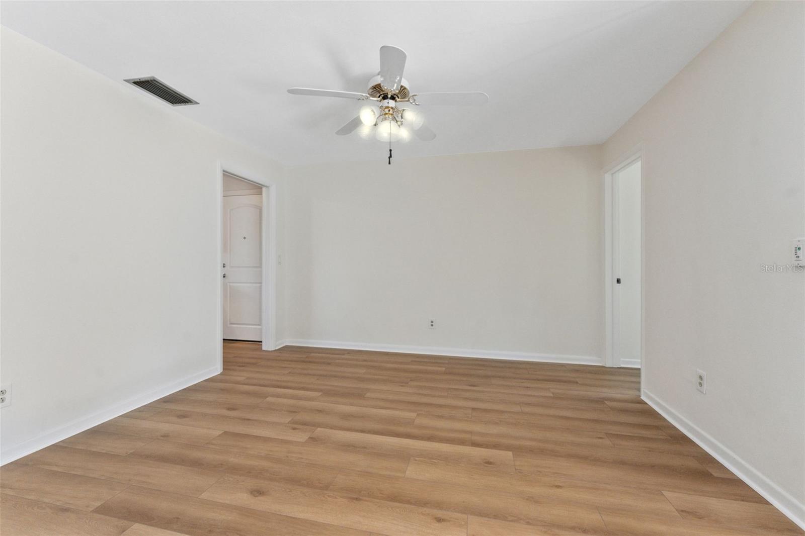 Image 12 of 42 For 1531 Picardy Circle