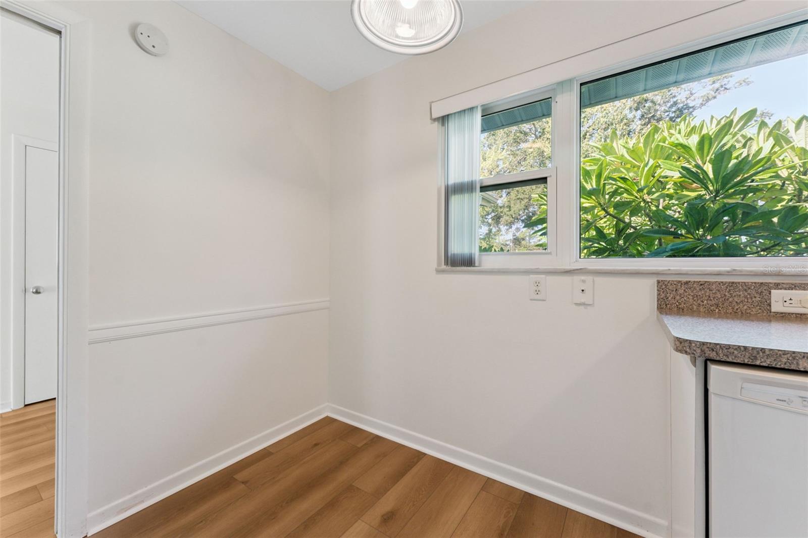 Image 16 of 42 For 1531 Picardy Circle