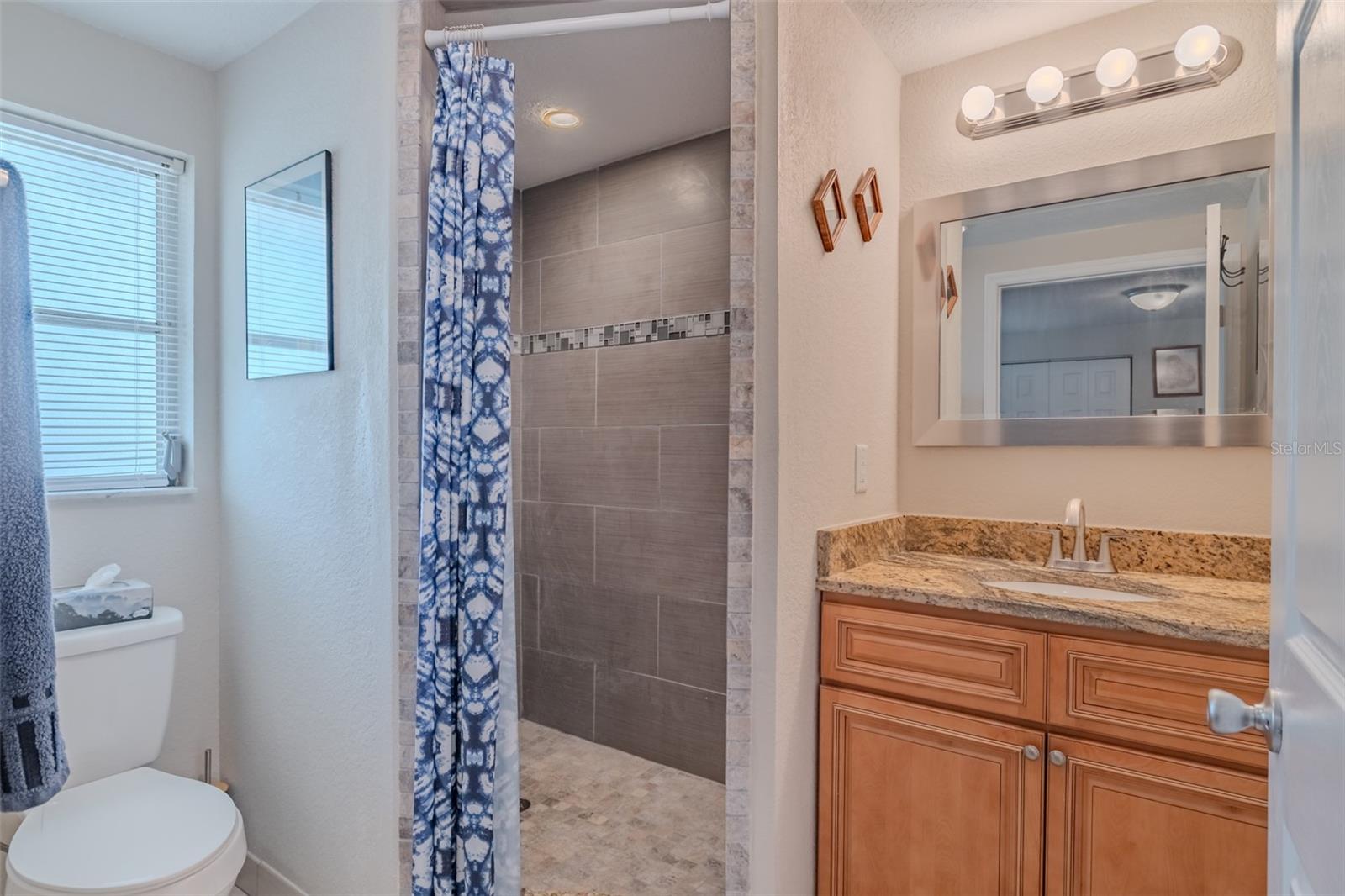 Image 25 of 39 For 18853 Tracer Drive