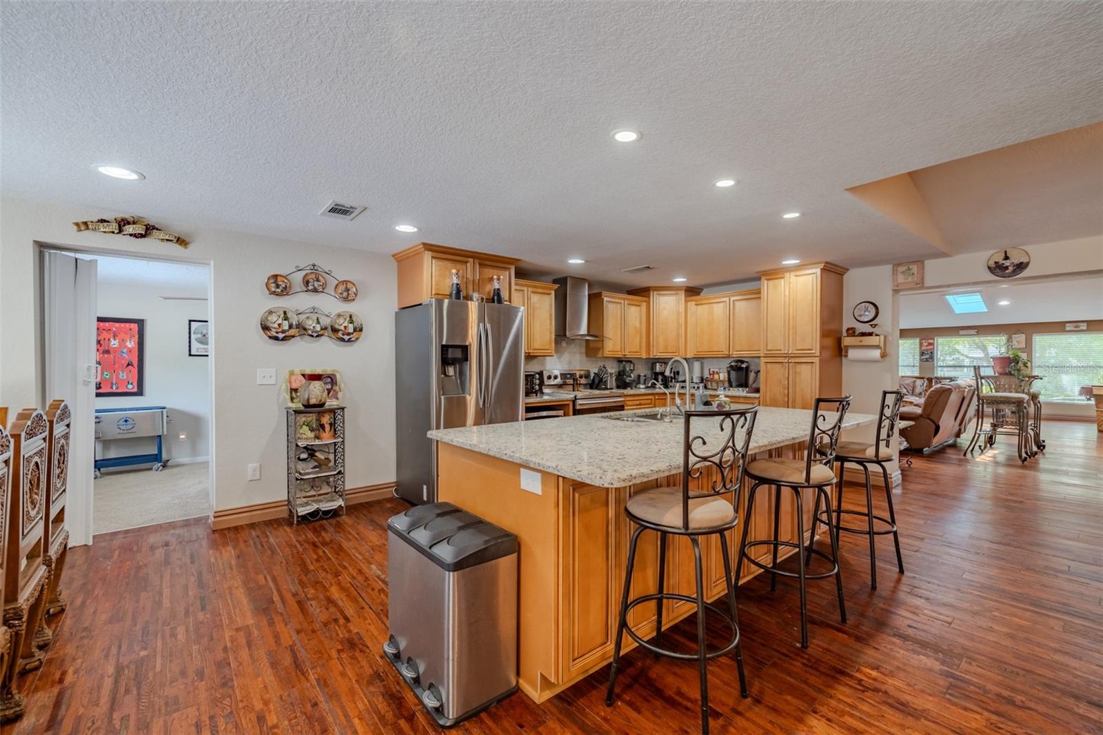 Image 8 of 39 For 18853 Tracer Drive