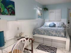 Image 20 of 33 For 800 Bayway Boulevard 26