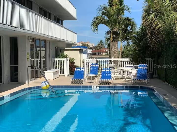 Image 32 of 33 For 800 Bayway Boulevard 26