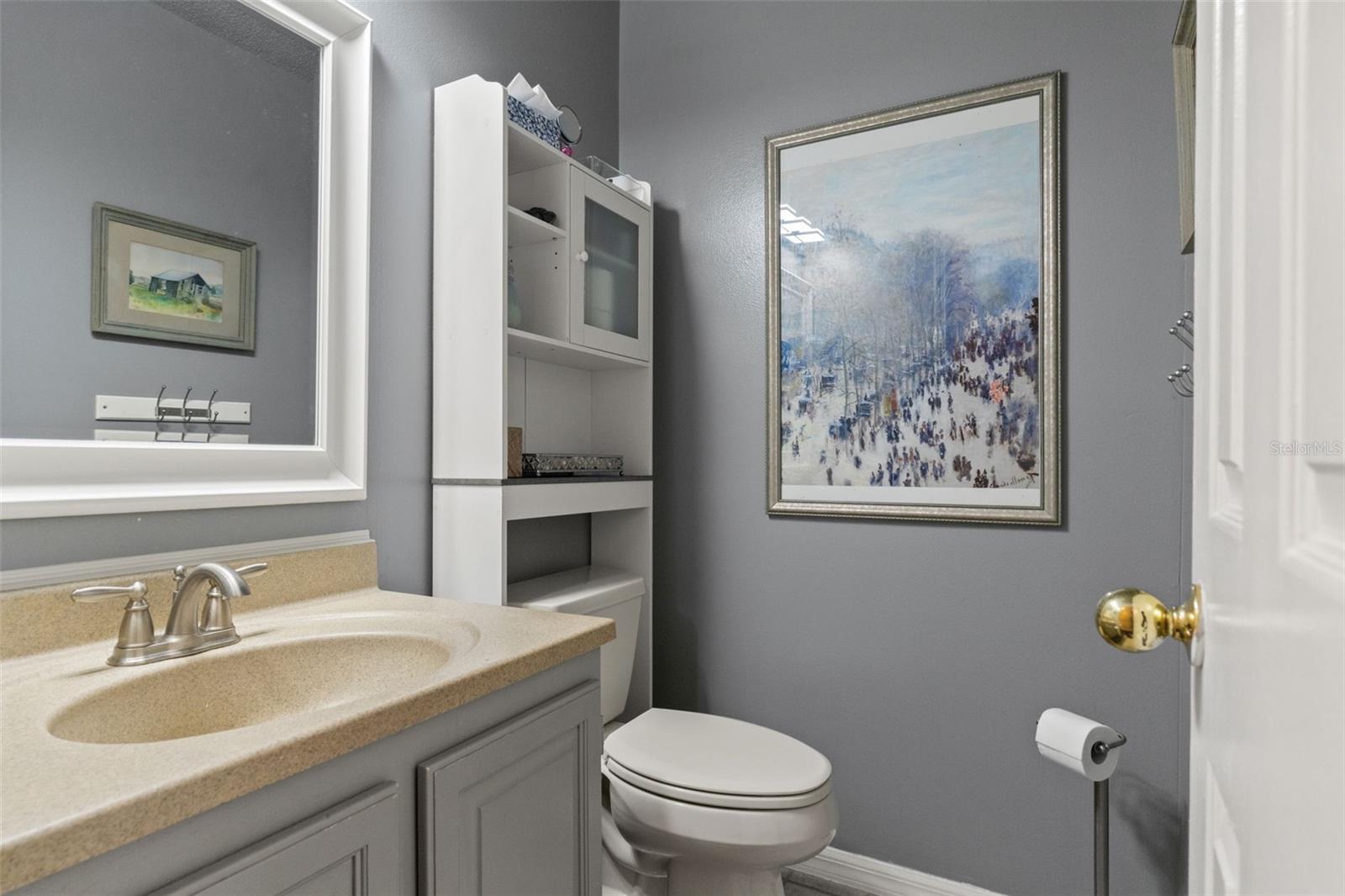 Listing photo id 26 for 16105 Cadbury Court