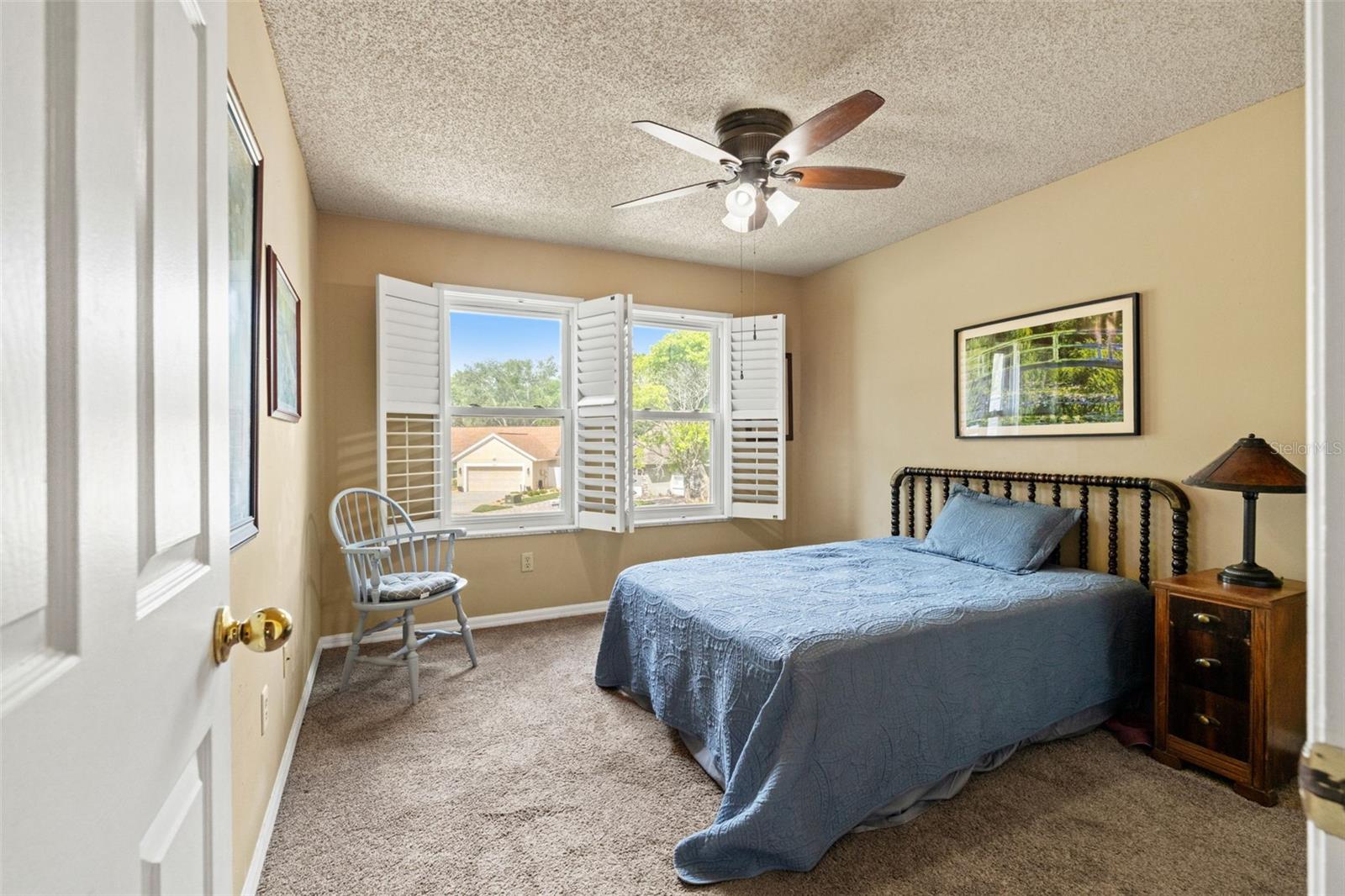 Listing photo id 38 for 16105 Cadbury Court