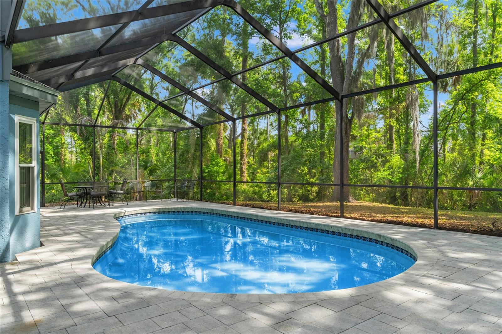 Listing photo id 46 for 16105 Cadbury Court